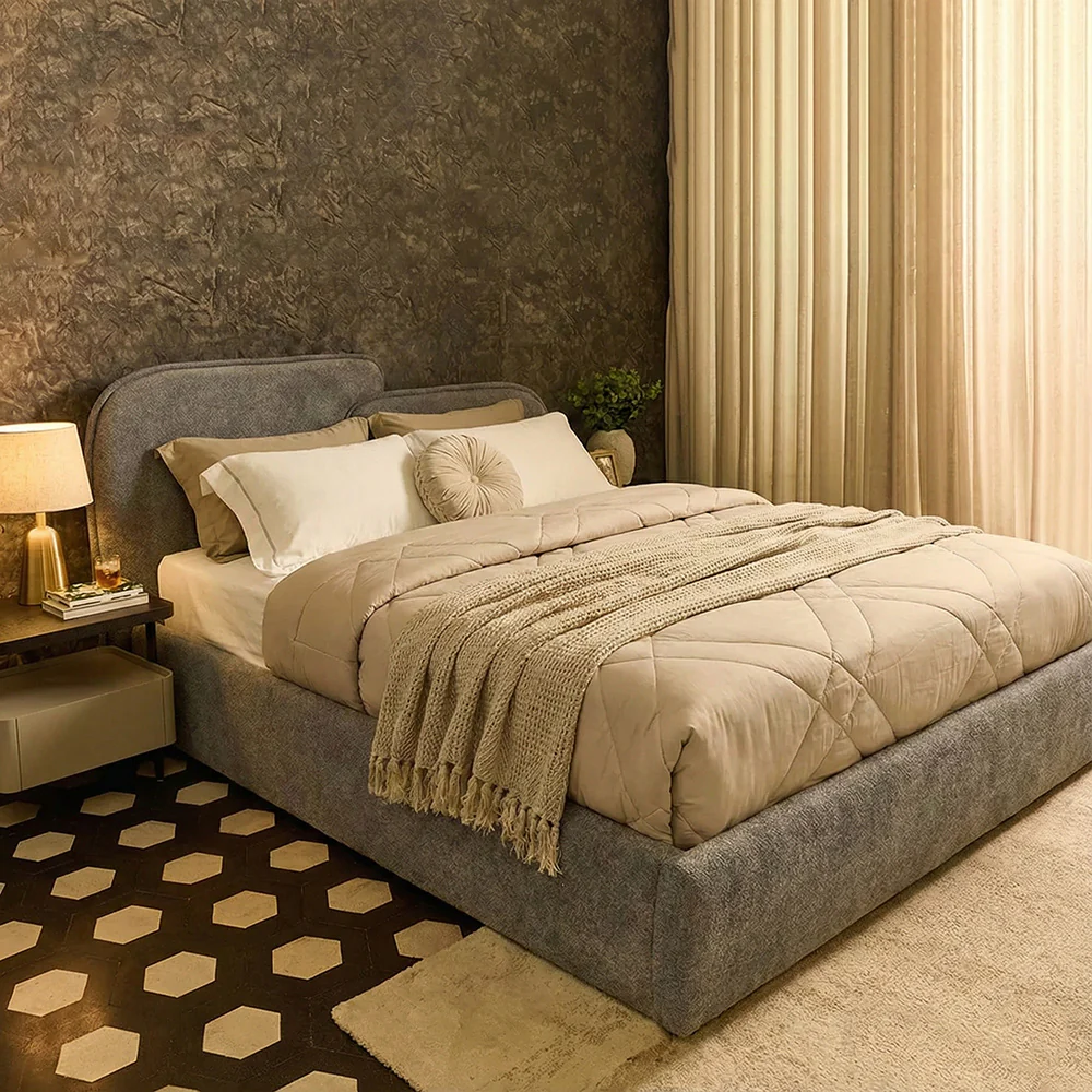 How to Choose the Right Upholstered Bed: Fabrics, Frames & Selection Tips